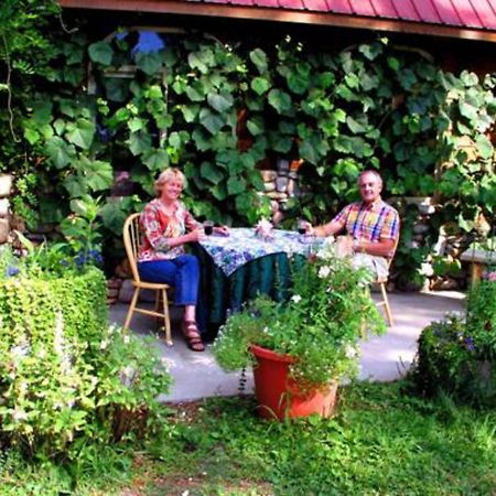 China Bend Winery Bed And Breakfast Kettle Falls ภายนอก รูปภาพ